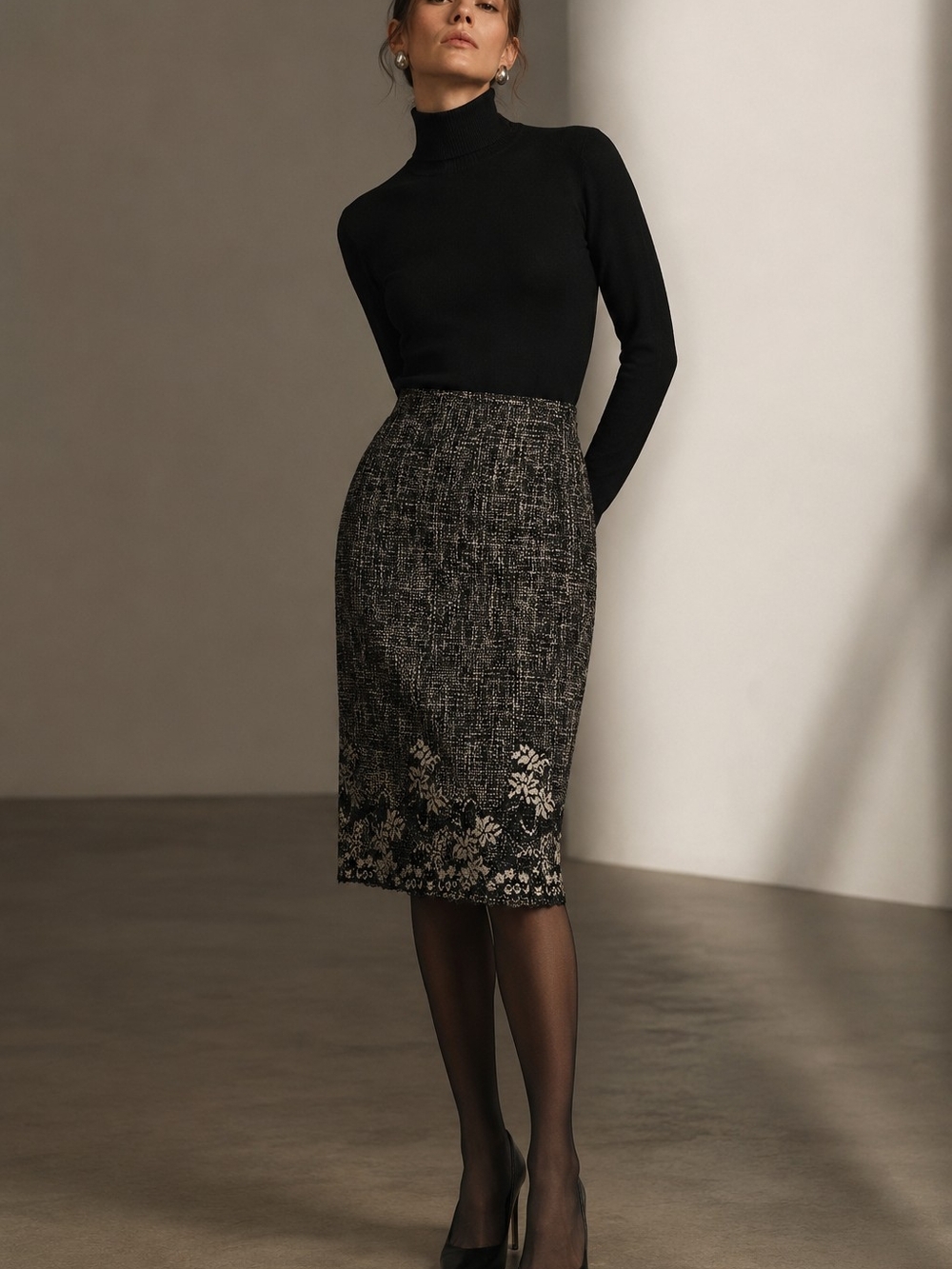 Nine & Company Tweed Pencil Skirt Size 4 Lace Hem Academia Quiet Luxury Office